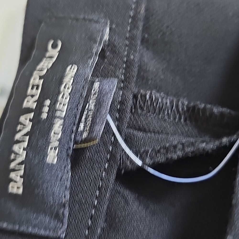 β¨οΈπ΄πππ ππ πΆππππβ¨οΈβ’Banana Republic Classic Black Women's Pants - Picture 3 of 5